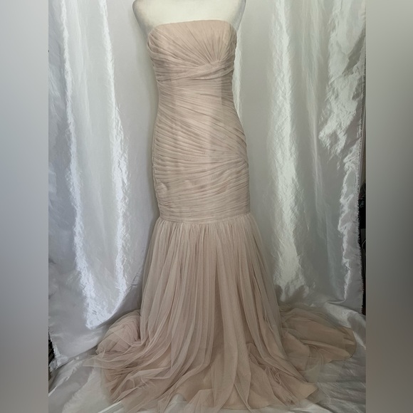 NWT David’s Bridal Galina Pleated Tulle Mermaid Champagne Wedding Dress Size 8 - Picture 4 of 9